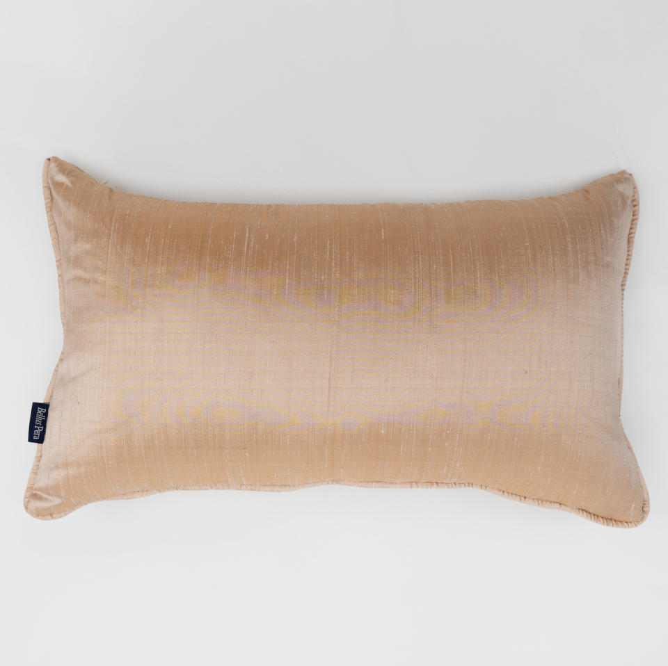 Violet Glow %100 İpek 50x30 Kırlent