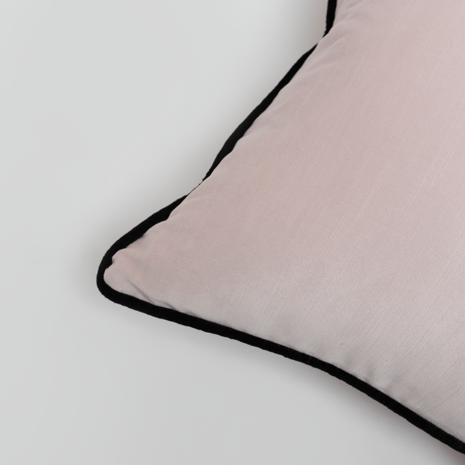 Wild Bloom 50x30 Pembe Kırlent